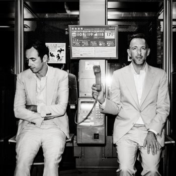 2ManyDjs