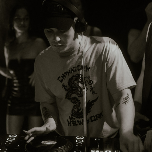 Anton Jonathan image