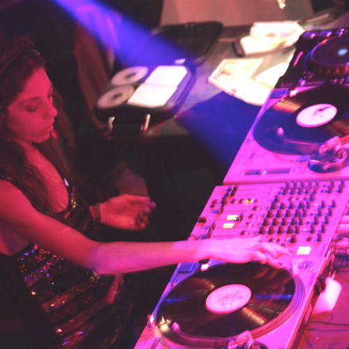 Carla Tintoré image