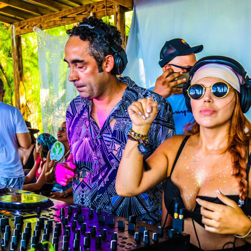 Diana Castillo image