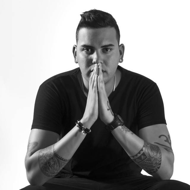 Gustavo Dominguez image