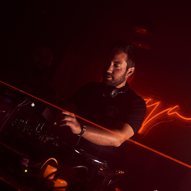 James de Torres image