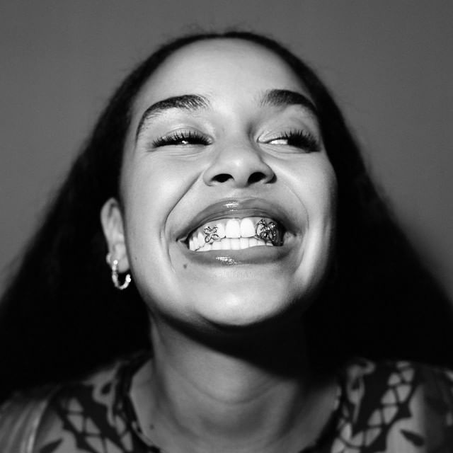 Foto di Jorja Smith