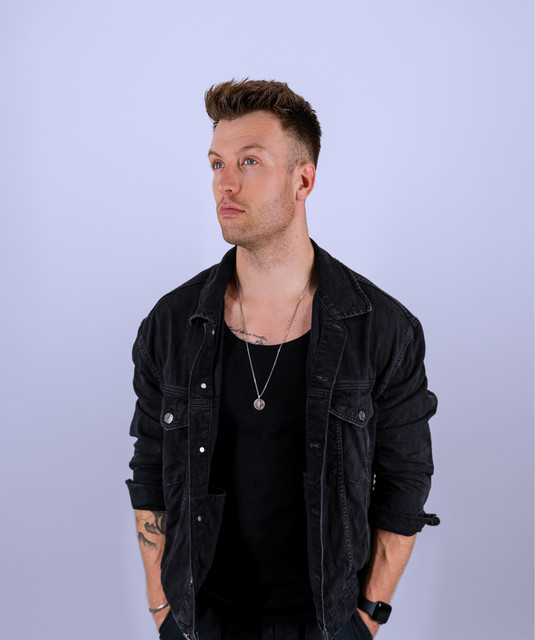 KISTENBRÜGGER image