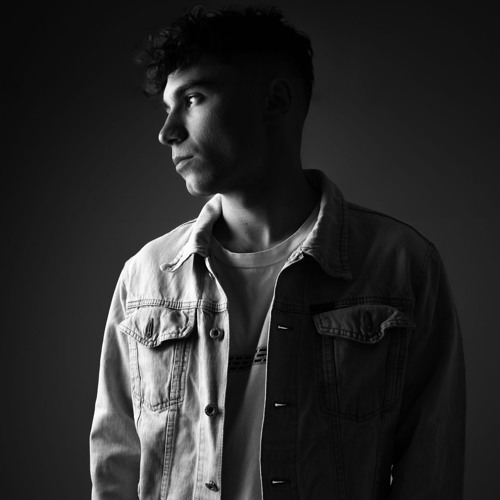 Leo dessi_Official image