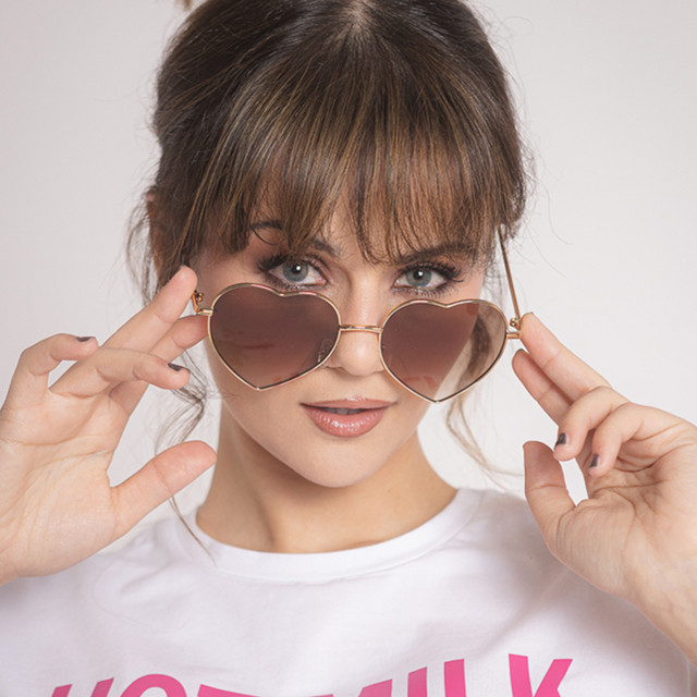 Martina Attili image