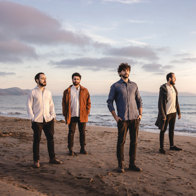 red light skyscraper image