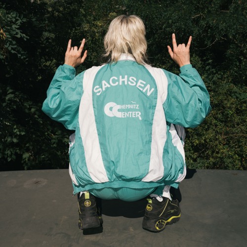 The Jakob sister image