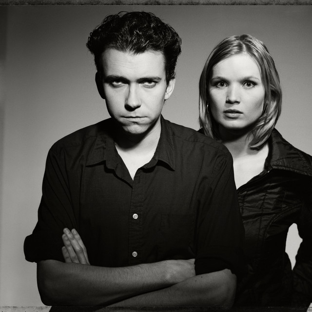 THE RAVEONETTES image