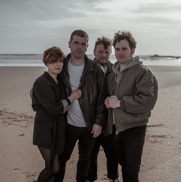 Triangulo de Amor Bizarro