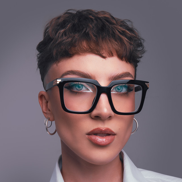 Victoria Whynot image