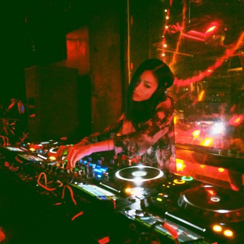 VYNNIBAL (HRBR, The Crisis / VN)