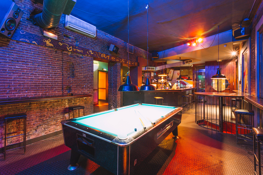 Capitan Bar gallery image