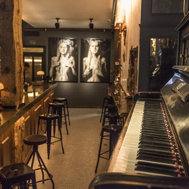 Decadente gallery image