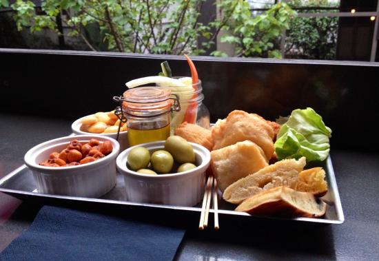 Deus Cafe gallery image