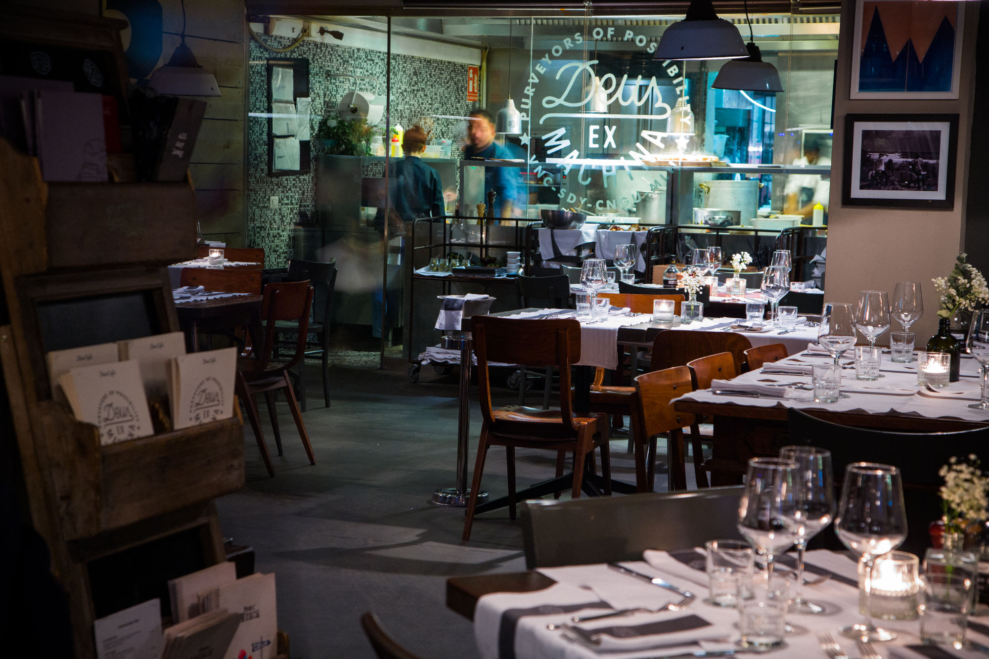 Deus Cafe gallery image