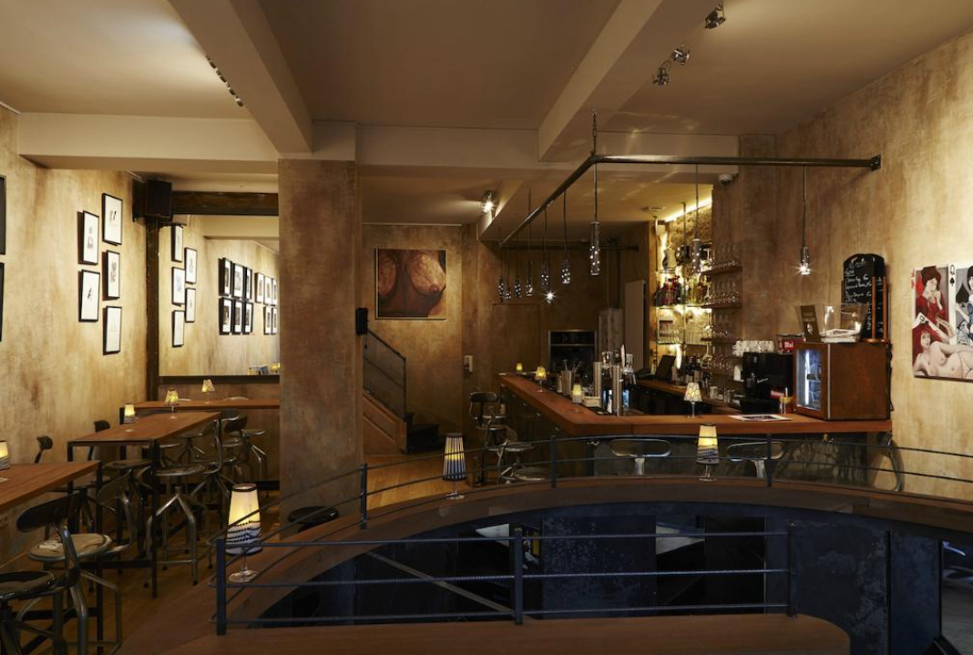 Le 153 gallery image