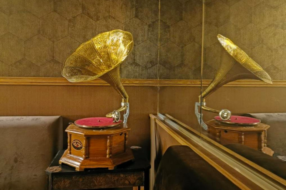 Mobster Bar gallery image