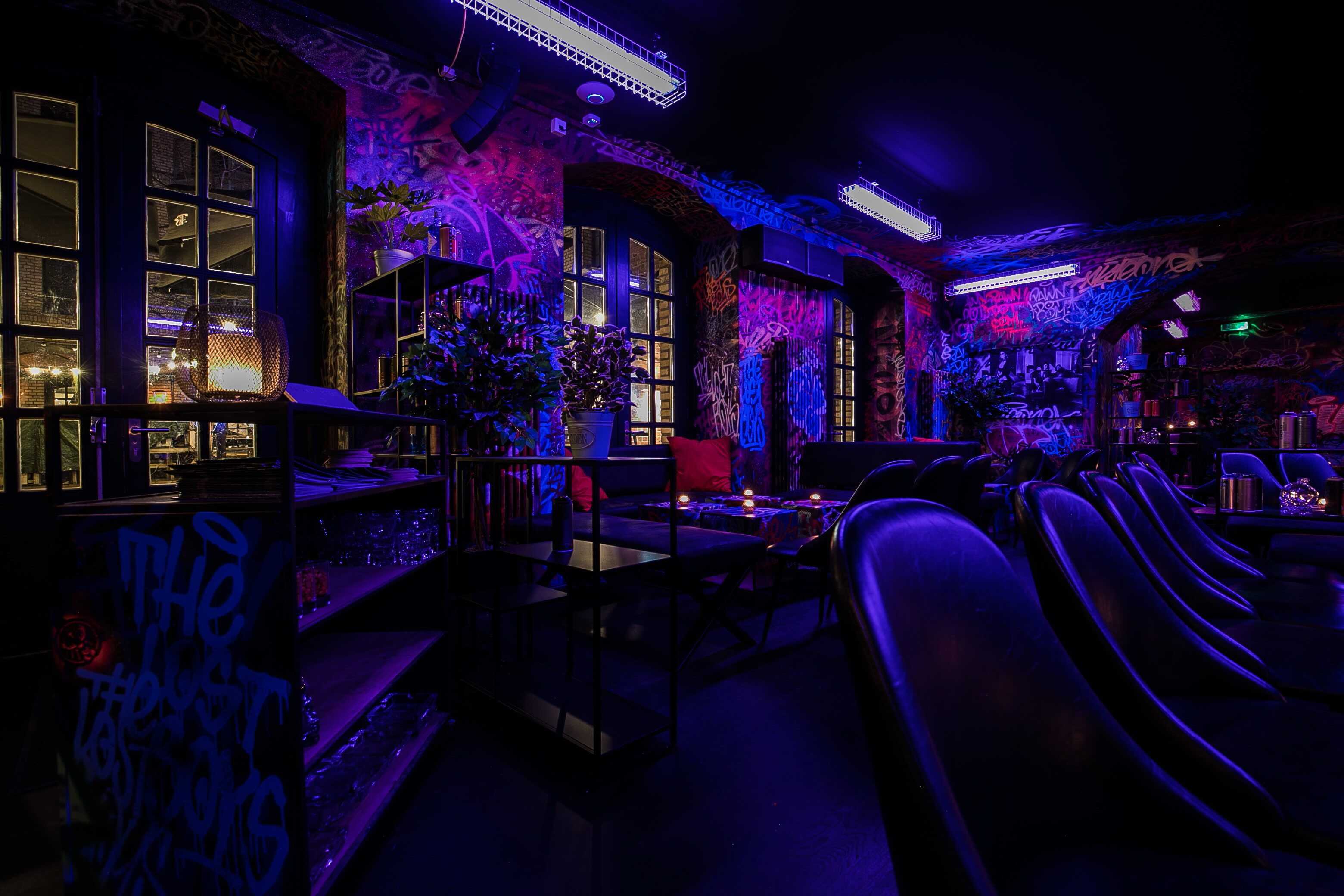 Pawn Dot Com Bar gallery image