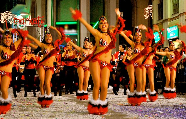 sitges-carnival-2017-parade-xceed