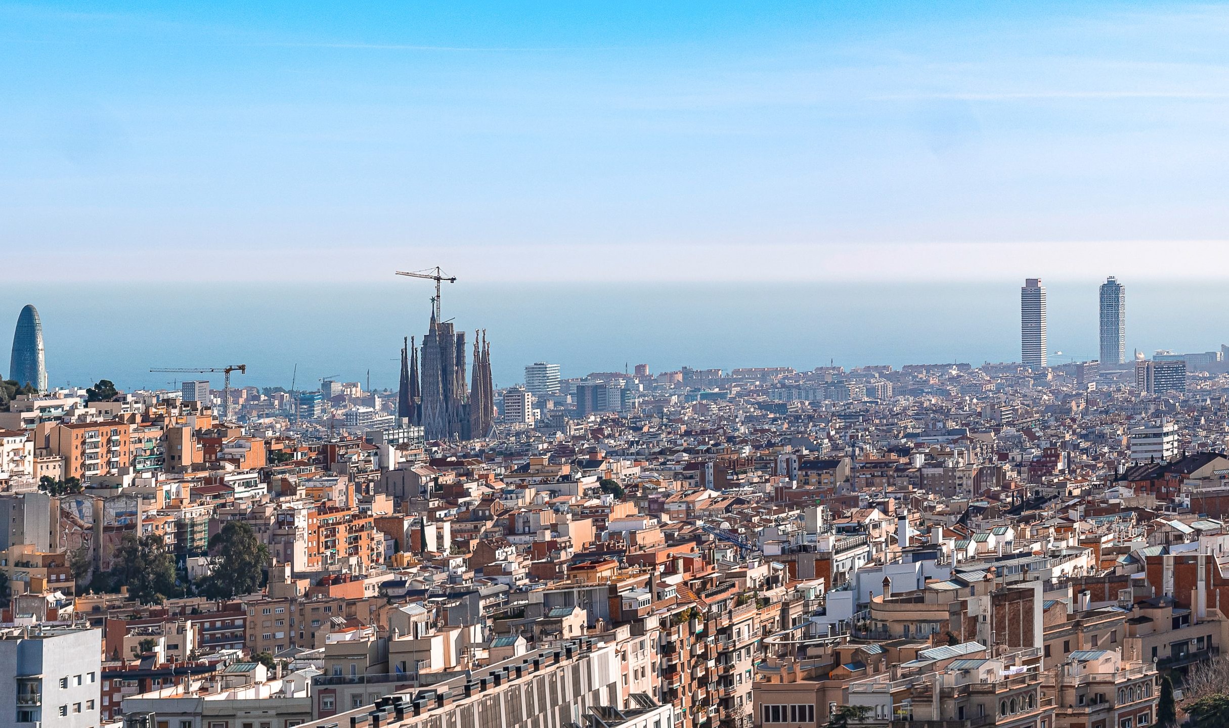 Top best clubs in Barcelona in 2025 (…and why you should visit them all)