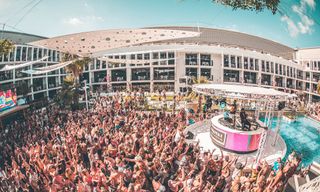 Featured image for: Ibiza Rocks Hotel inaugura un 2019 en el que ofrecerá 11 pool-parties diferentes