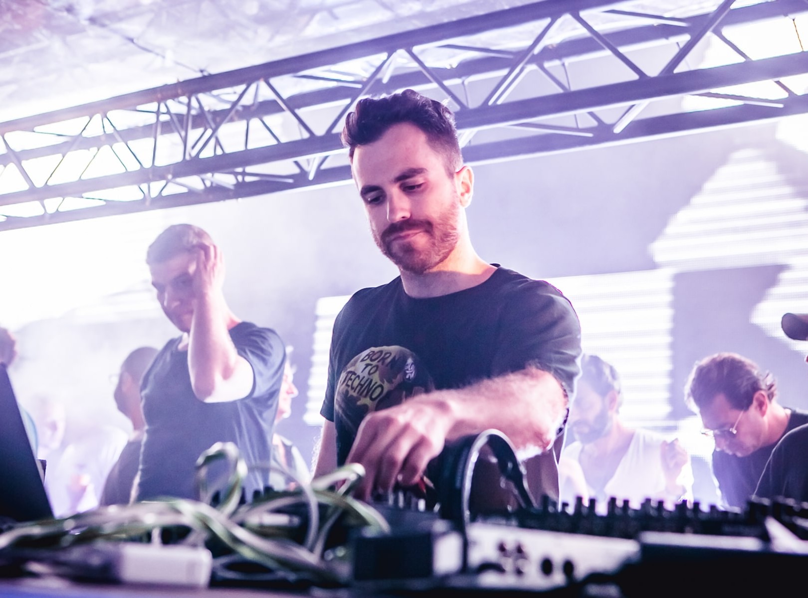 Entrevista a Coyu: “Hoy en día, te valoran más por lo que posteas, que por tu música o tu talento como DJ”