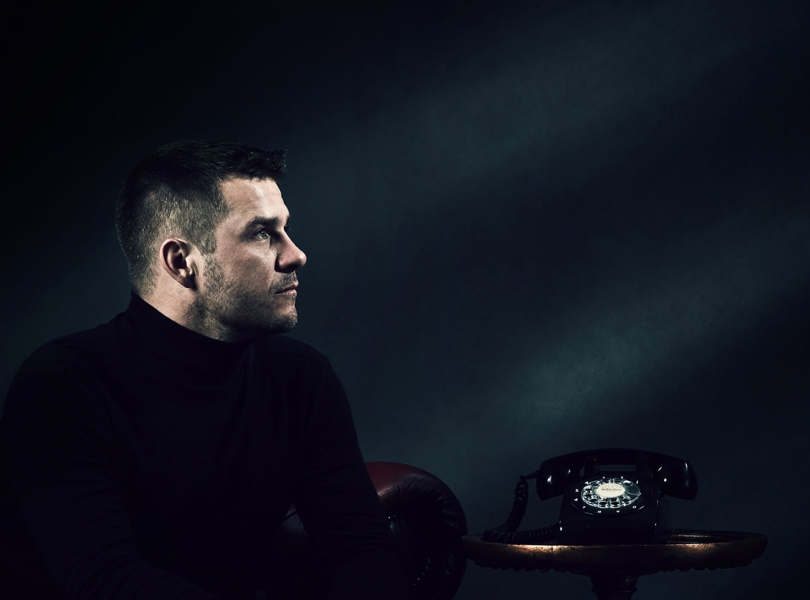 Interview with Matador: “Some of my music has found a home on the dancefloor, some of it in your living room or in your airplane seat”