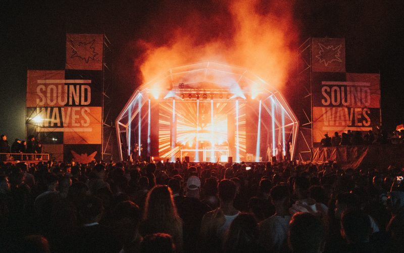 The mainstage at Sound Waves 2023, a techno and underground festival in Esmoriz, Portugal