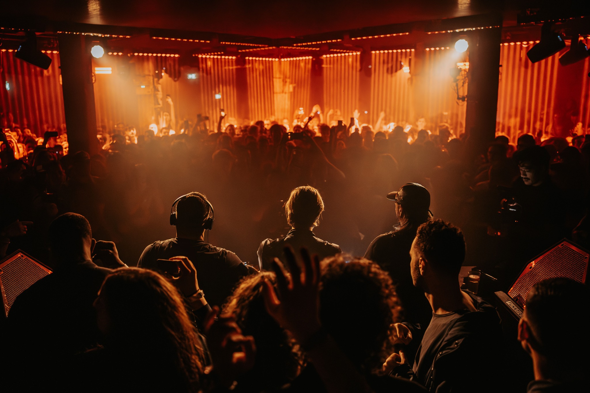 E1 London announces the headliners for its blazing AW23 