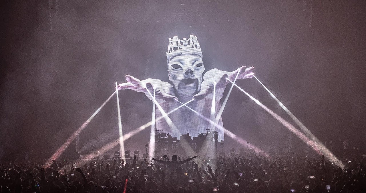 Are visuals expanding electronic music… or just selling it out?