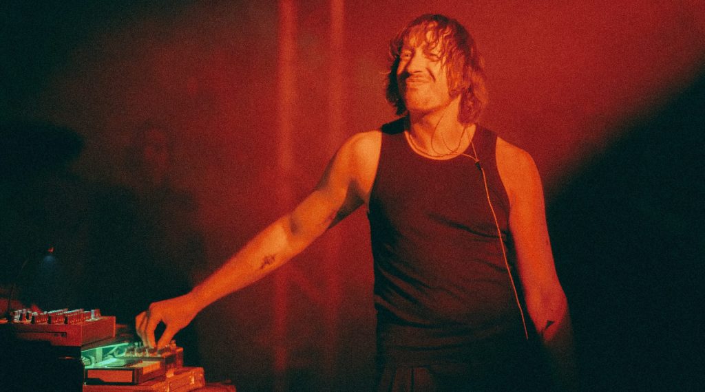 Daniel Avery