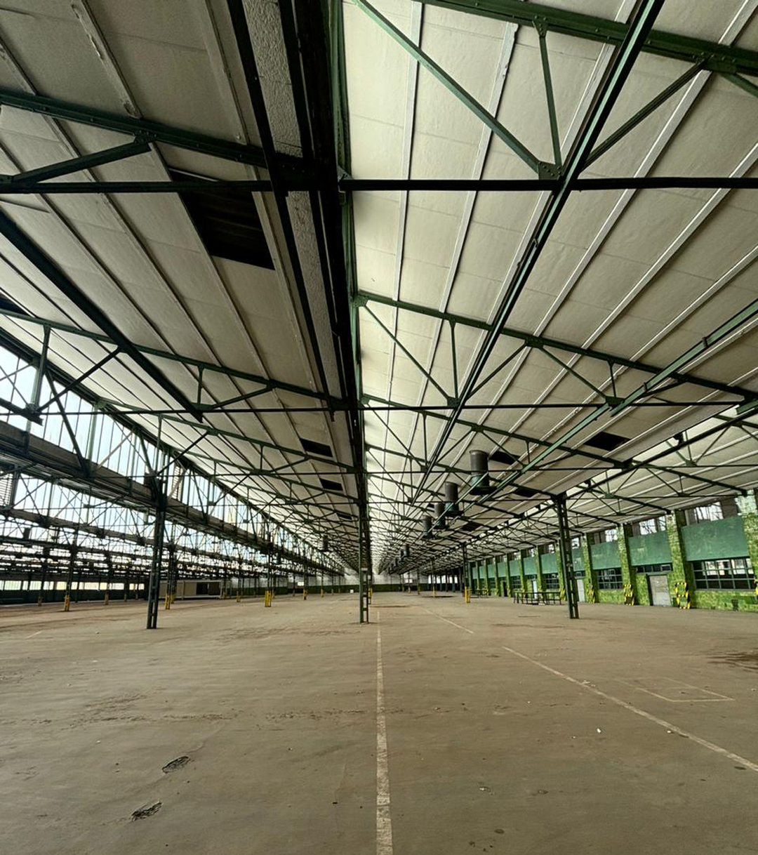 Antigua Fábrica ENMASA Mercedes-Benz image