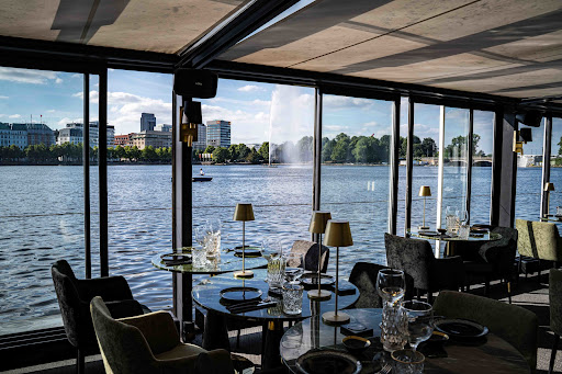 Bootshaus Alster image