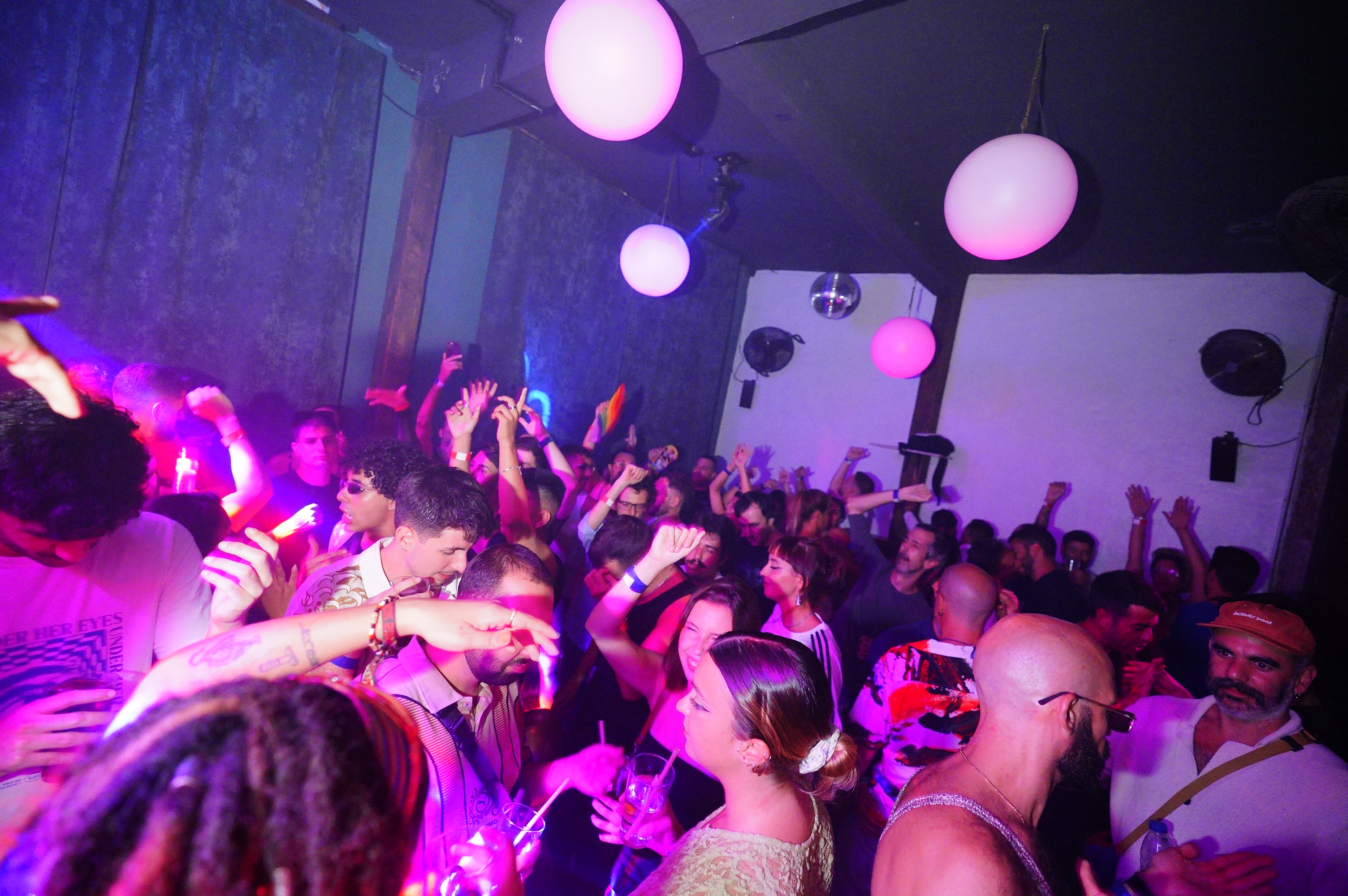 Bulan Social club image