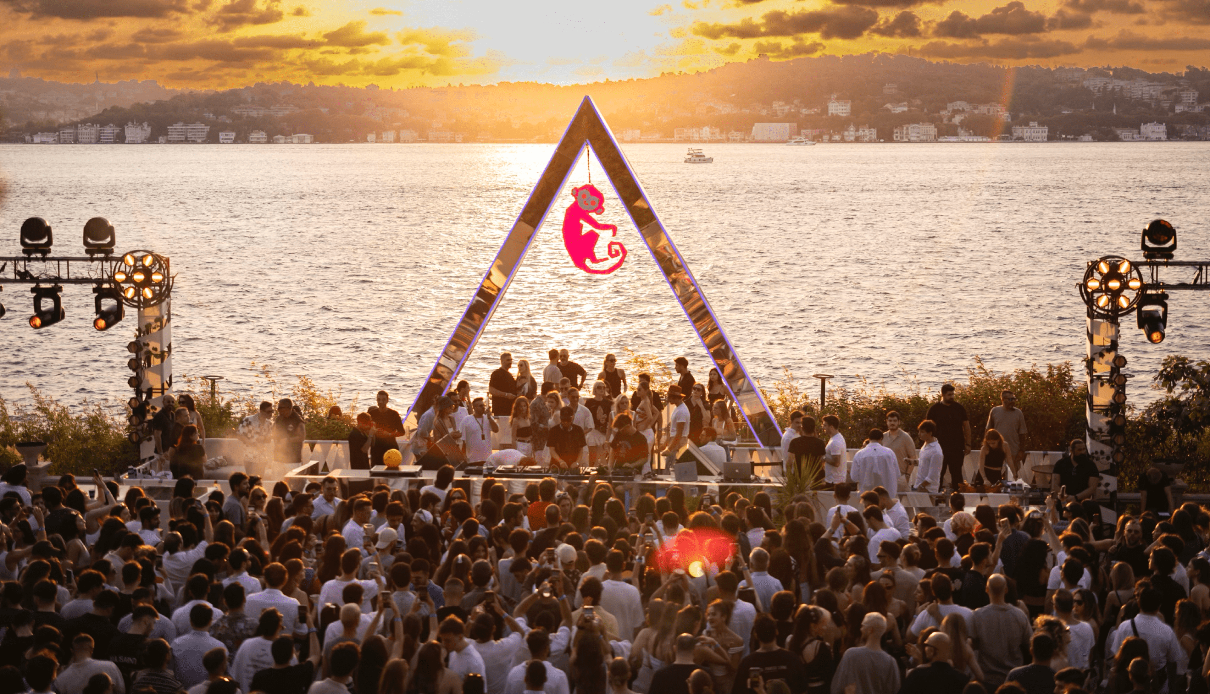 Cubuklu 29 Bosphorus image