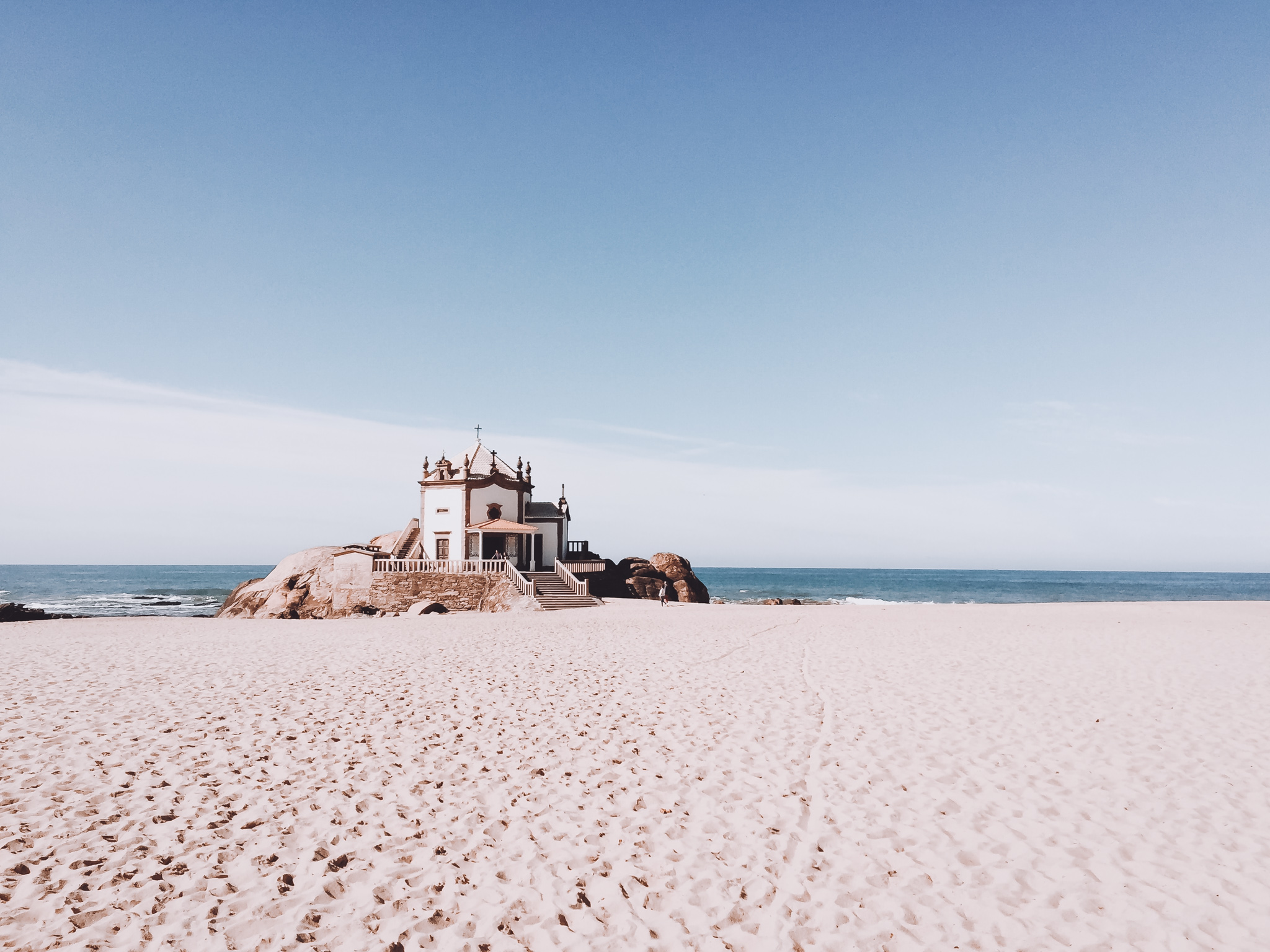 Danau Beach Club image