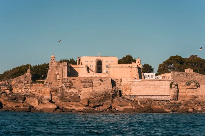 Cover for venue: Forte Santo António da Barra