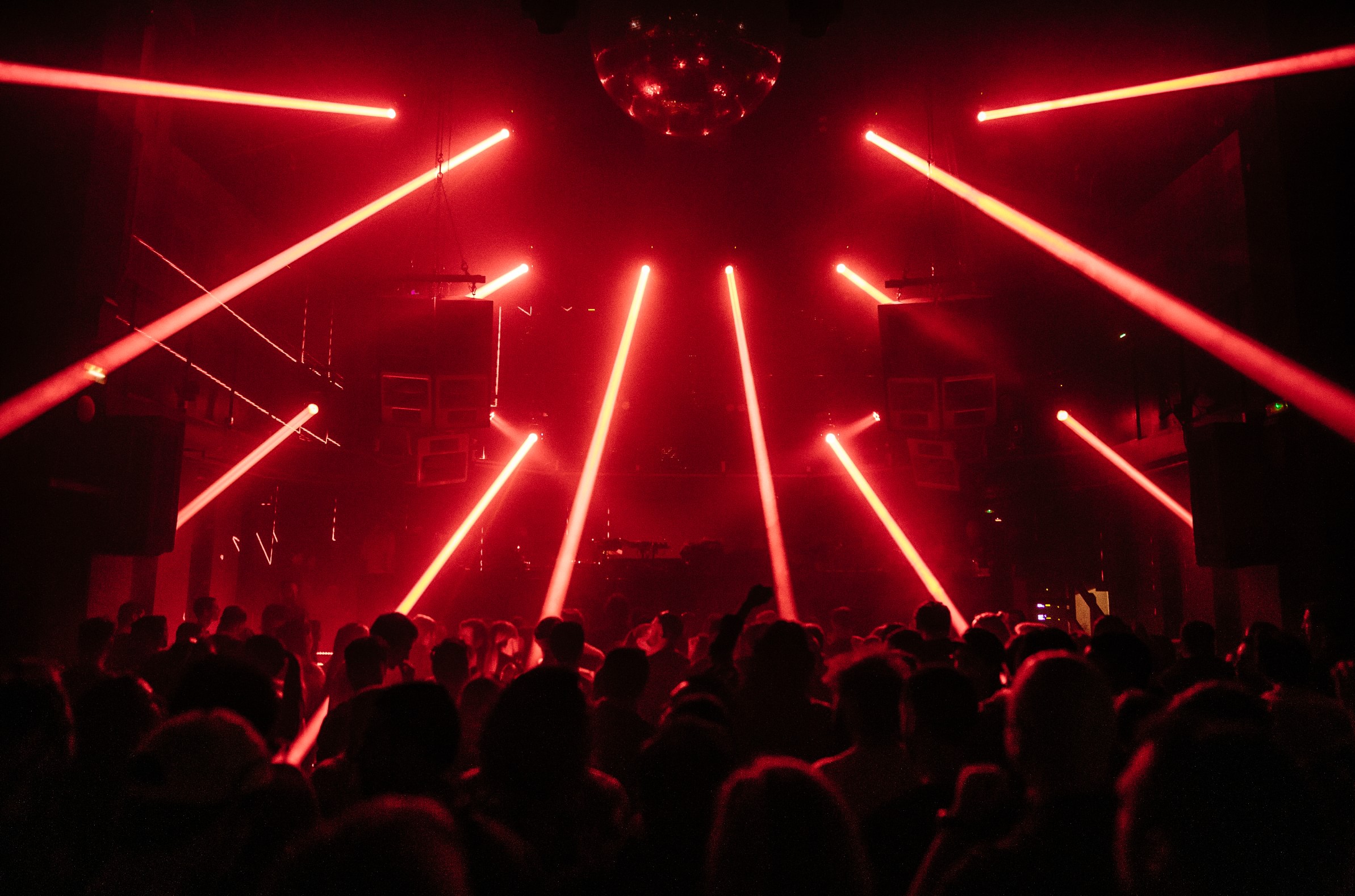 INPUT High Fidelity Dance Club