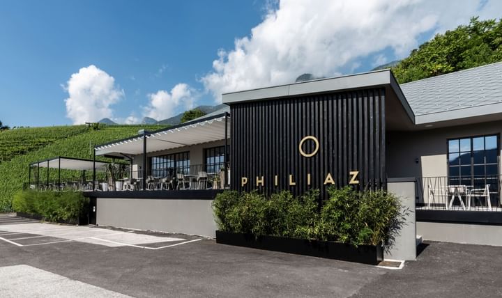 Cover for venue: LALUNA I Philiaz