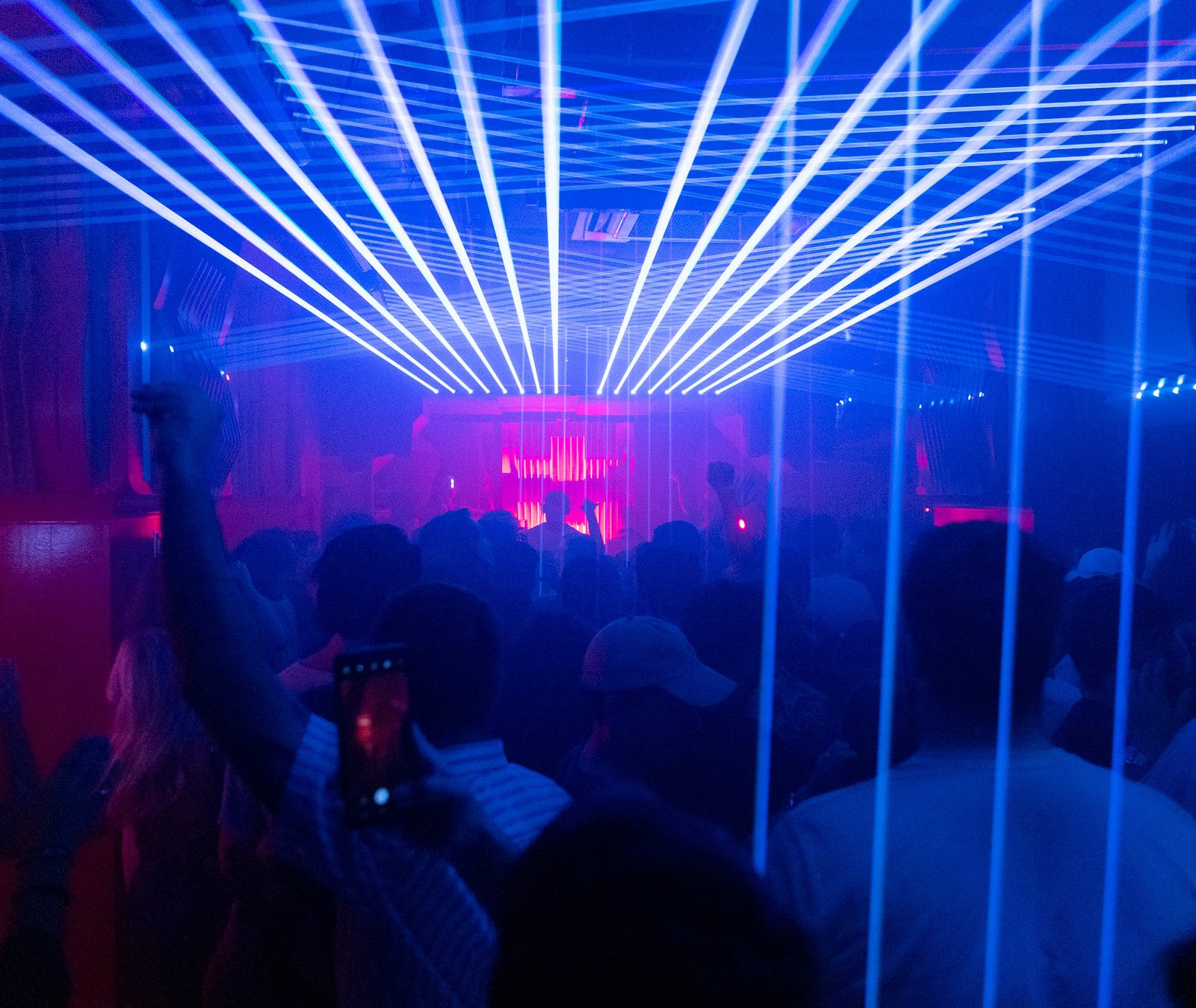 Les Enfants Brillants