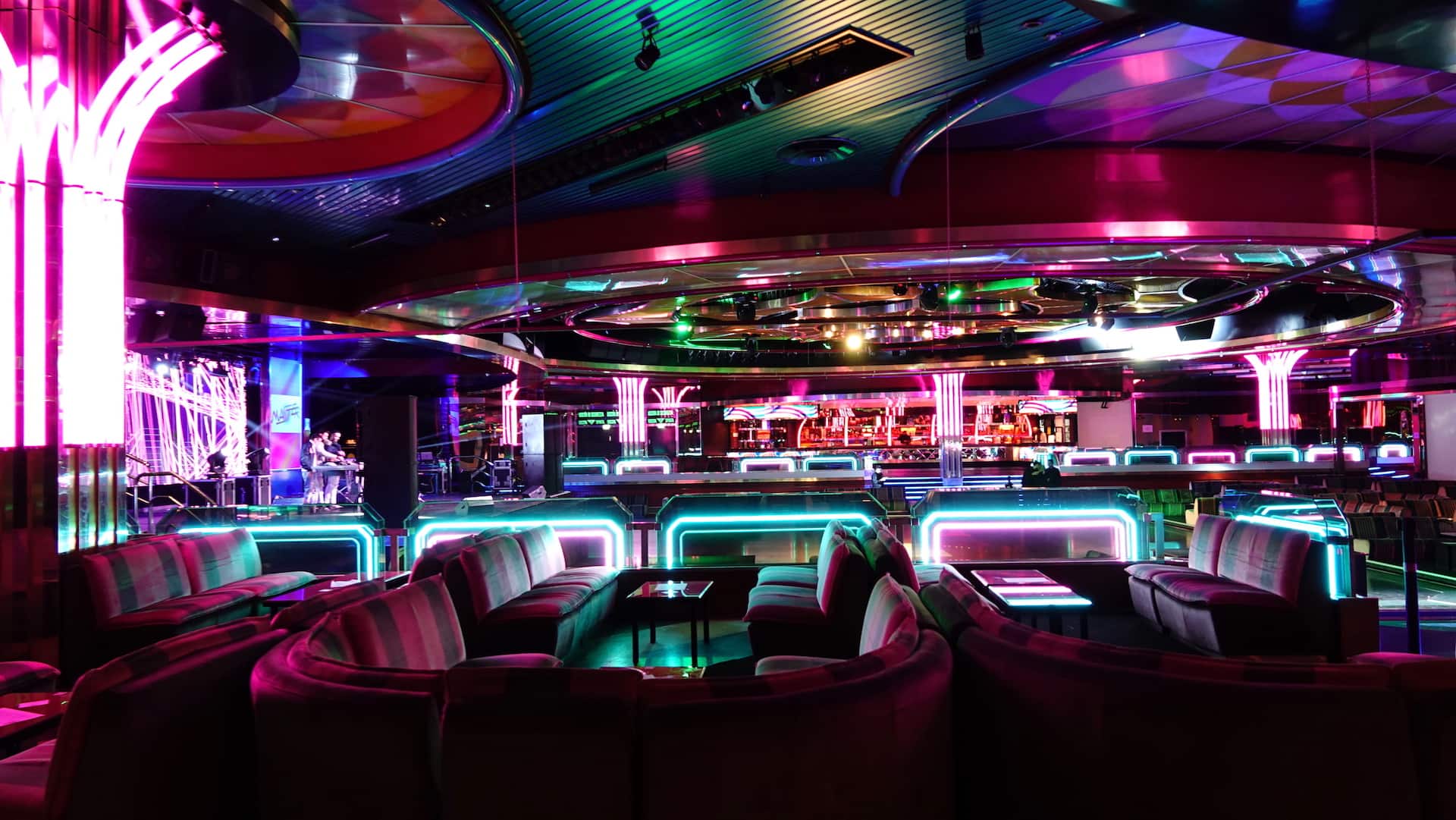 Master - Luna Rossa image