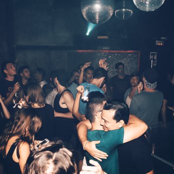Macarena Club image
