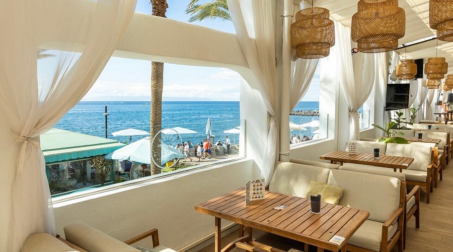 Mahaya Sunset Club image