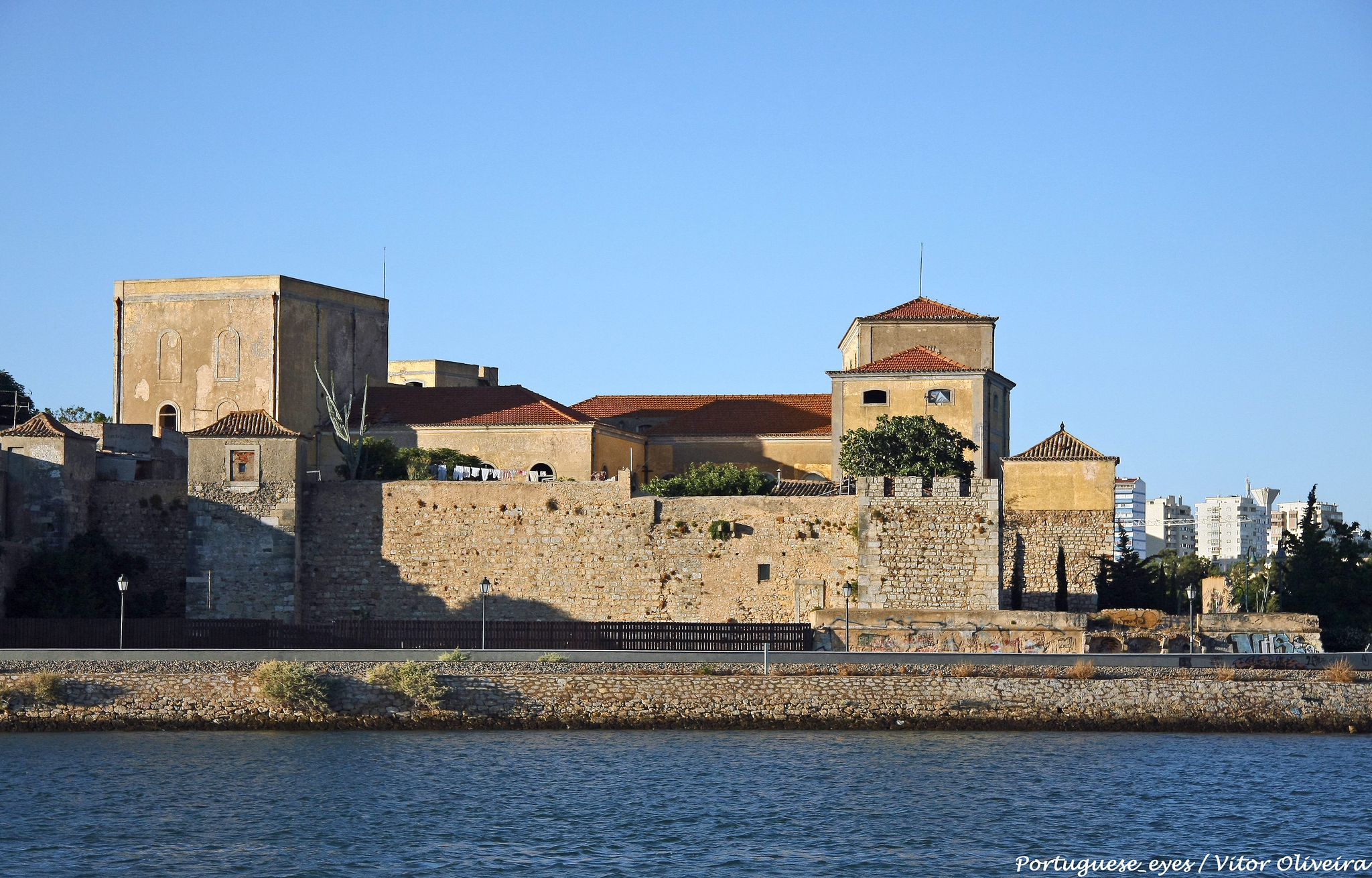 Muralhas de Faro image