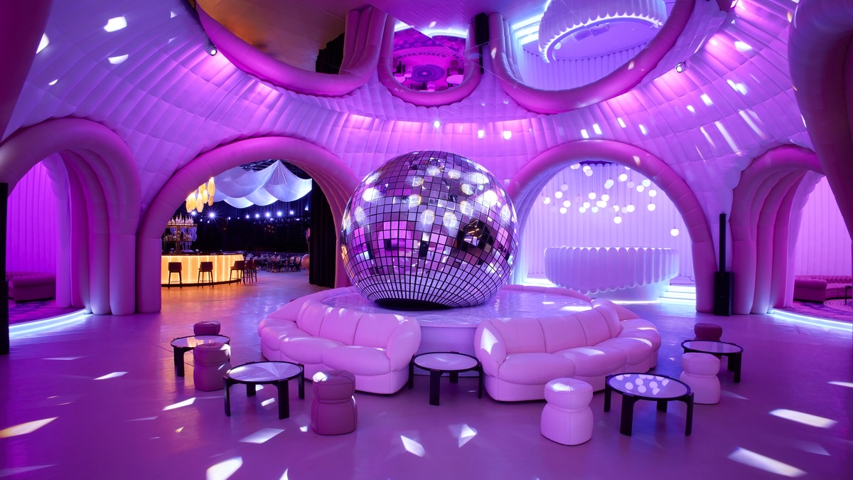 THE FLAT by Macan image