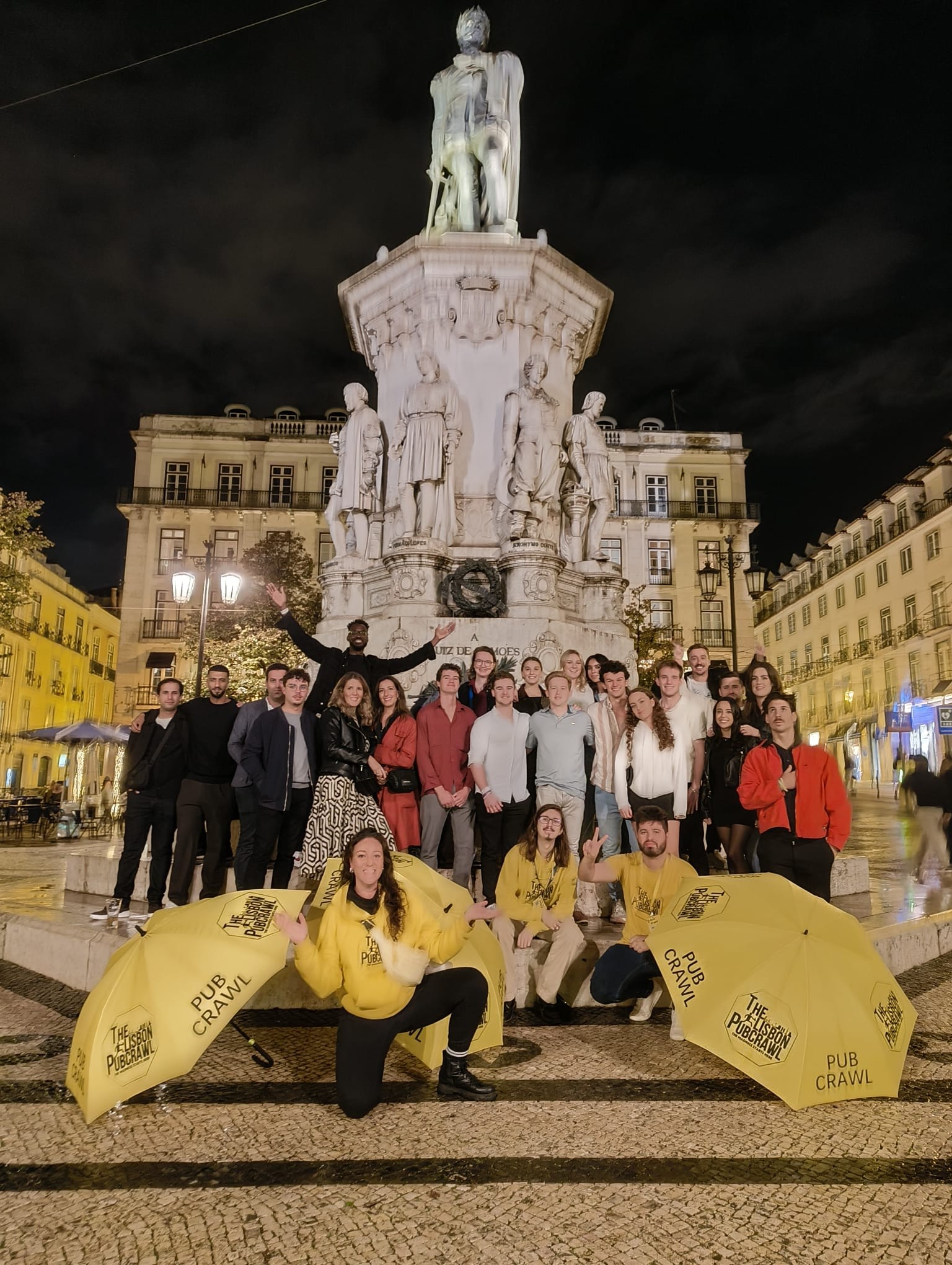 The Lisbon Pub Crawl - Discover Lisbon