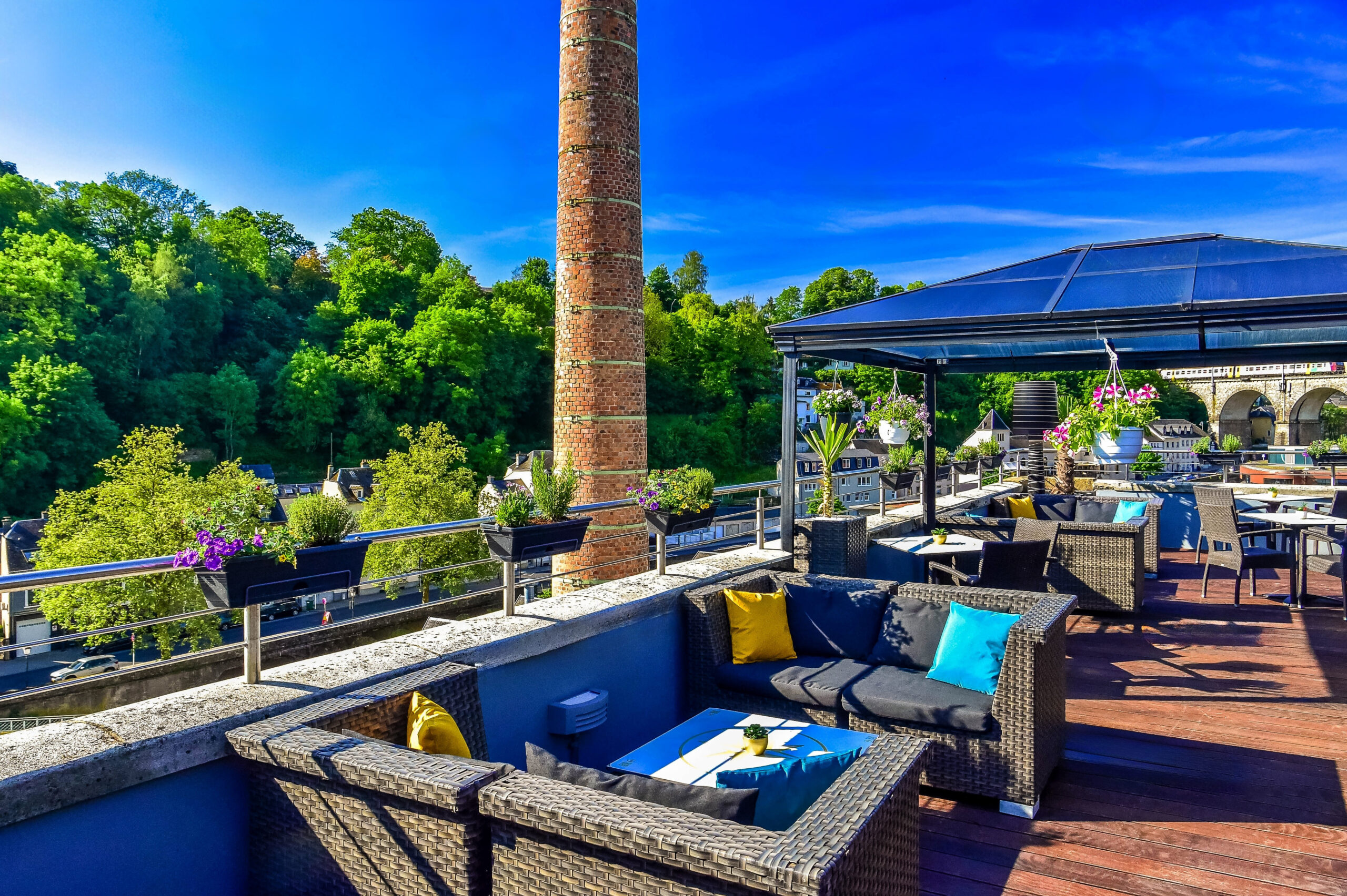 The Roof - Le Sud image