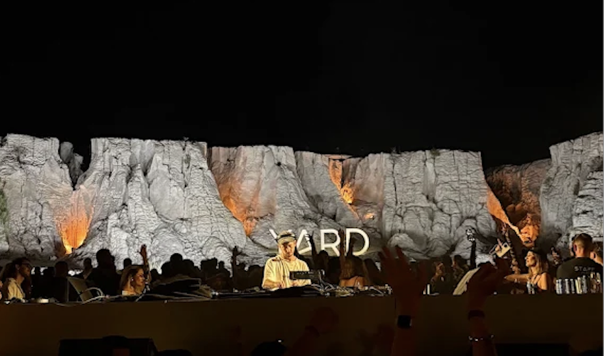 Yard White Sand Mountains image