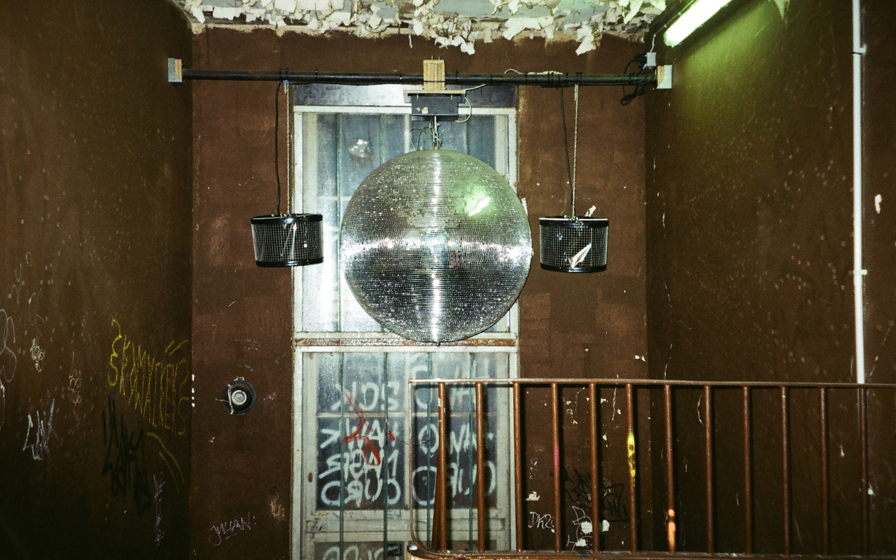 about blank gallery image